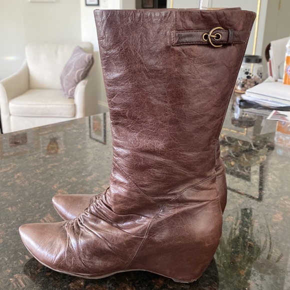 Vintage Aldo Boots - Picture 2 of 9